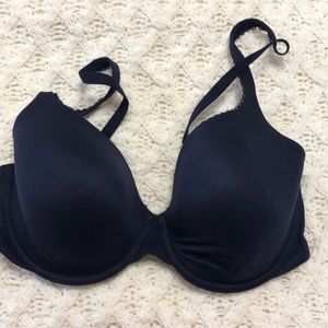 🎉VICTORIA SECRET BODY BRAS🎉 ALL LIKE NEW OR NEW